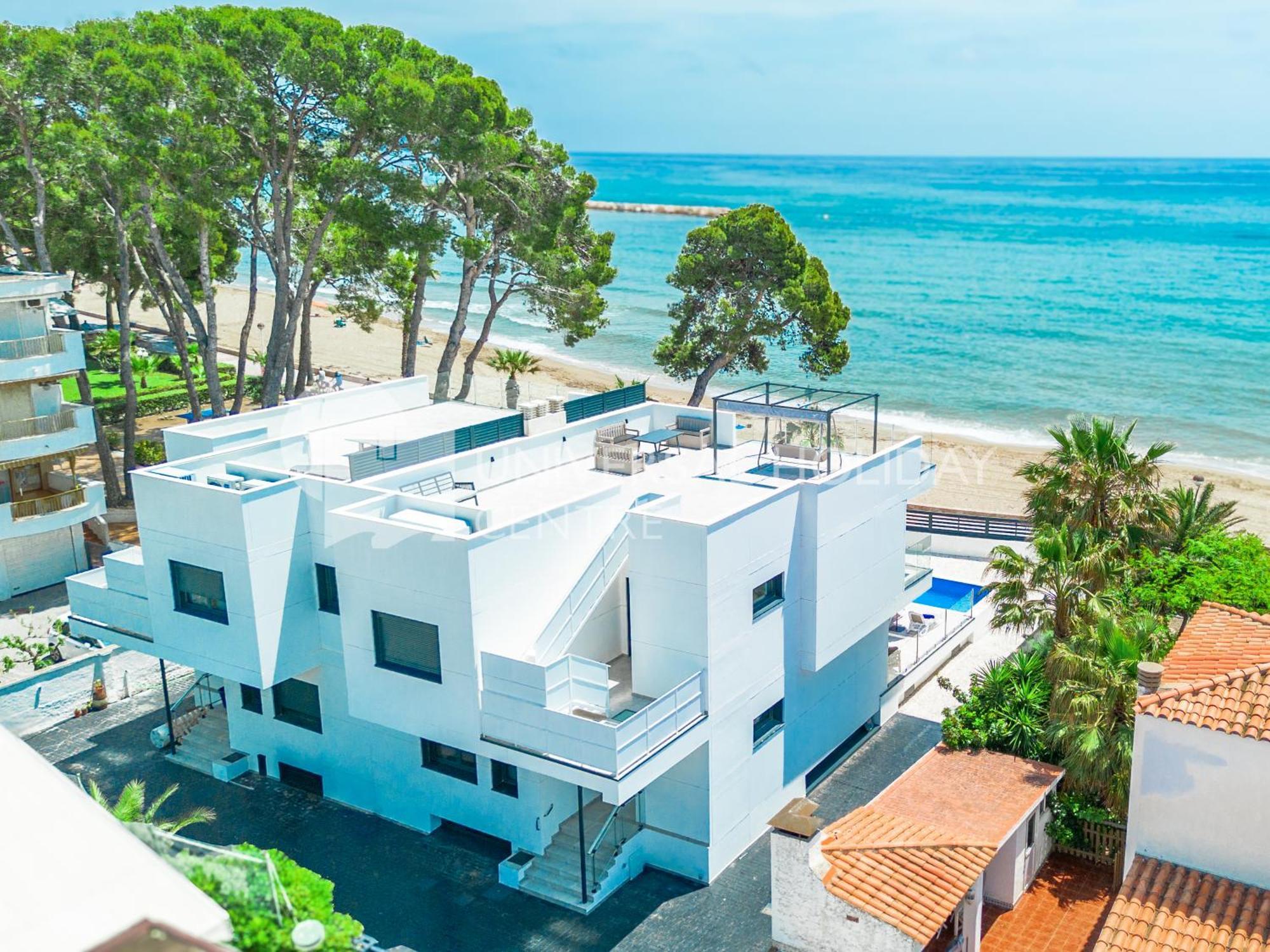 Uhc Villa Portofino Cambrils Esterno foto