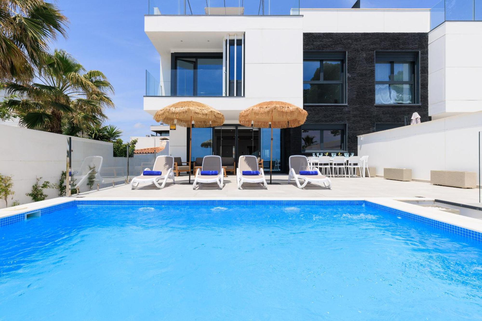 Uhc Villa Portofino Cambrils Esterno foto